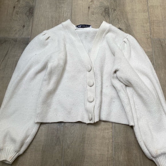 Zara white knit cardigan. Size small - Picture 1 of 2
